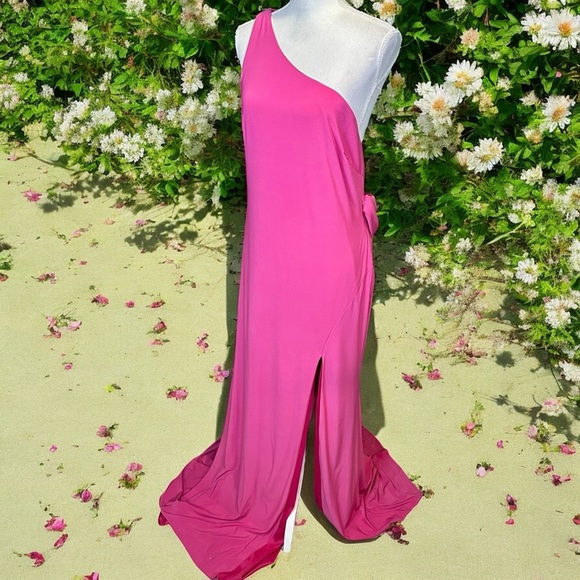 NWT IEENA for Mac Duggal ‘Jersey One Shoulder Draped Back Gown’ in Candy Pink 10 - Picture 5 of 16